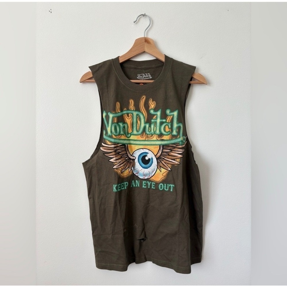 Von Dutch Keep An Eye Out Graphic Tee – Hunter Green – Size Medium – NWT - Picture 2 of 6